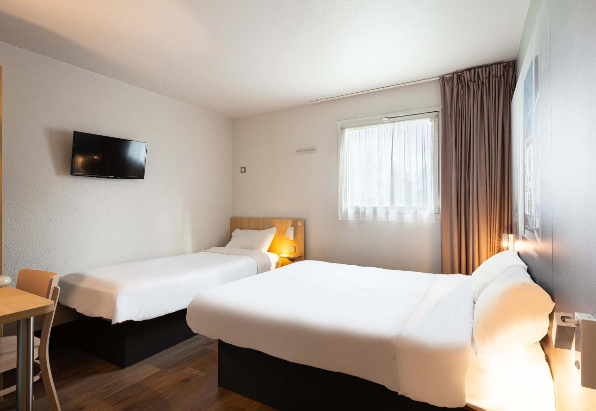 B&B Hotel Bourges 2 Экстерьер фото