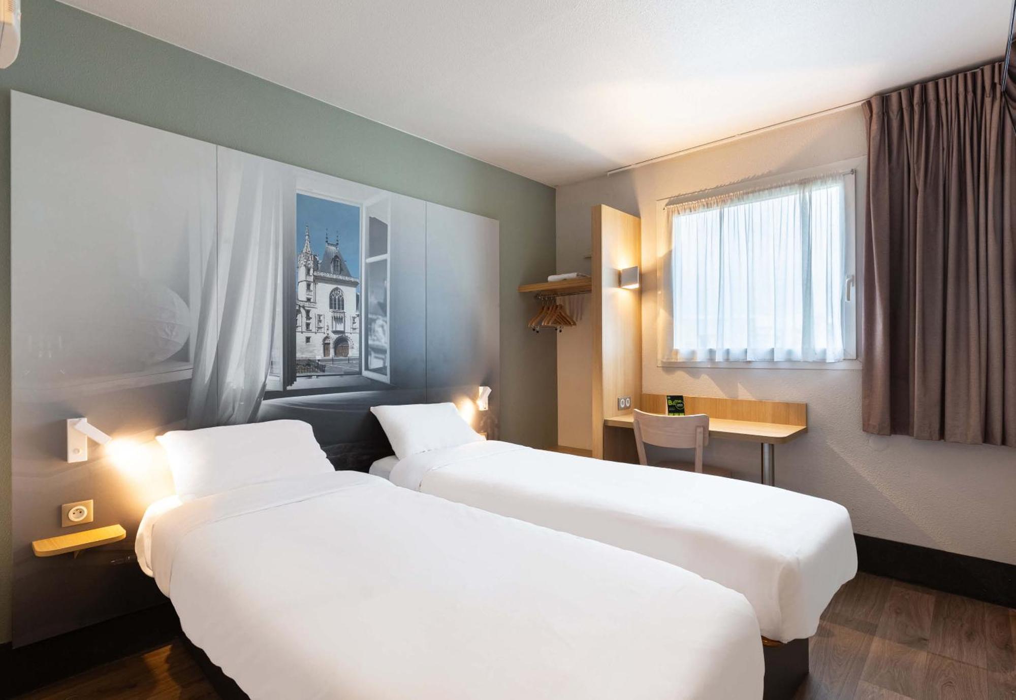 B&B Hotel Bourges 2 Экстерьер фото